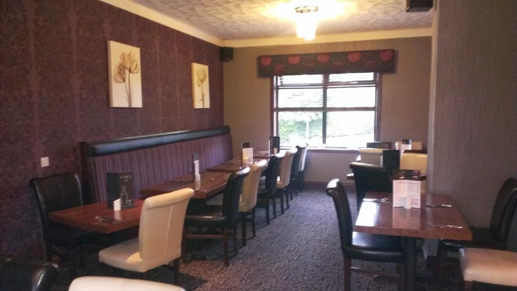 קאמנוק The Thistle Inn מראה חיצוני תמונה